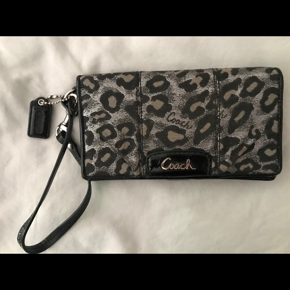 Coach Wristlet Wallet